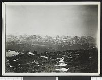 85. Panorama von Knutshulsfjeld am nach N.W - no-nb digifoto 20160331 00089 bldsa NGU0237.jpg