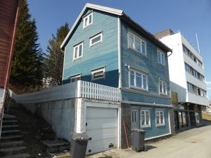 Parkgata 12 ed2016.JPG