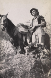 Per Imerslund på omslaget på boken Videre i passgang, utgitt posthumt av Kamban i 1944. Foto: Kamban forlag/Nasjonalbiblioteket