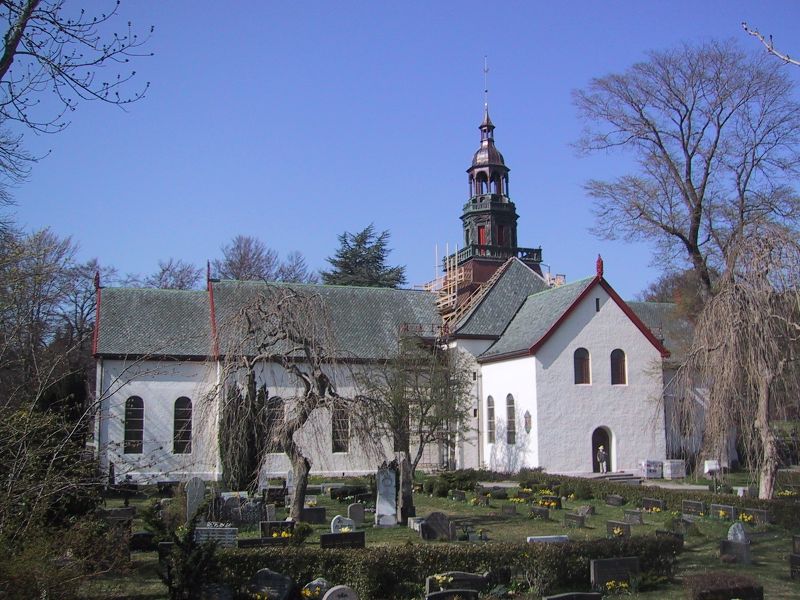 Fil:Peterskirken Borgund.jpg