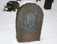 2. Petra Flakstad Schmidt gravminne.jpg