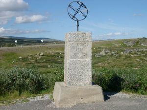 Polarkreis - zwischen Narvik und Mo i Rana Norwegen.jpg