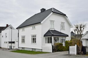 Porsgrunn, Skolegata 20.jpg