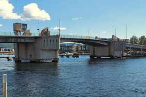 Porsgrunnsbrua lukket red.jpg