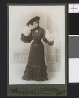 220. Portrett av Elida "Elly" Eyde - no-nb digifoto 20160419 00335 bldsa EYDE 5 15 og 16 013.jpg