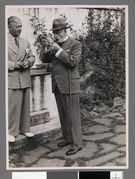 Harald Grieg og Knut Hamsun. Foto: Anders Beer Wilse (1936).