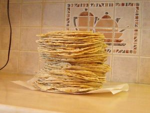 Potetkaker på benken.jpg