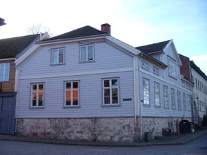 Prestegaard, Gamlebyen i Frstad.jpg