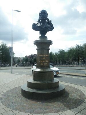 Byste av mannsperson/statue