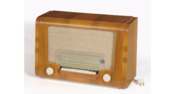 Prior 5 Cremona, norsk radio fra 1949.