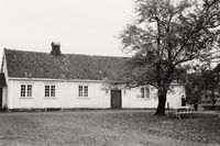 9. Pukkestad gård, Sandefjord bymuseum, Vestfold - Riksantikvaren-T088 01 0030.jpg