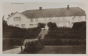 Rød herregård - no-nb digifoto 20160108 00299 bldsa PK13698.jpg