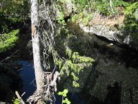 Gruvesjaktene ved Røkeberggruvene er fylt opp med vann.