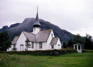 Rørstad kirke.jpeg