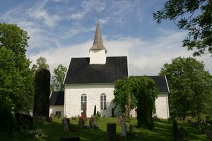 Røyken kirke.jpg