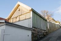 Gammelt uthus i Schultzes gate. Foto: Roy Olsen (2012).