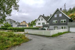 Ragna Maries vei 220903.jpg