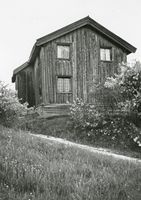 9. Ramberg Neristuen, Heddal bygdetun, Telemark - Riksantikvaren-T167 01 0137.jpg