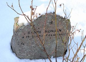 Randi Monsen gravminne Oslo.jpg