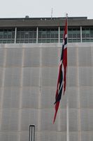 Høyblokka i januar 2013, tildekka etter terrorangrepet 22. juli 2011. Foto: Chris Nyborg (2013)