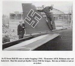 Reparasjon av tysk fly 1941.