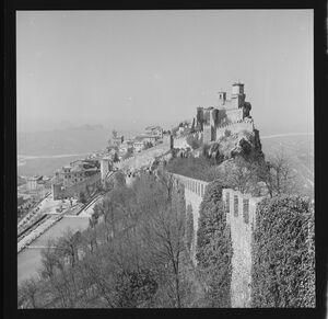 Republikken San Marino - no-nb digifoto 20150123 00036 NB MIT FNR 19885.jpg