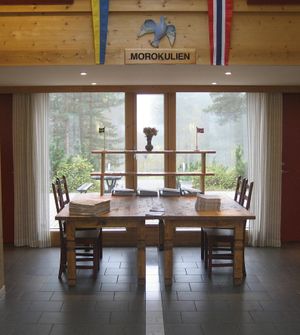 Riksgrensen gjennom Morokulien infocenter.jpg