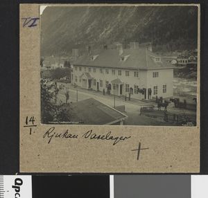 Rjukan Varelager - no-nb digifoto 20160413 00133 bldsa EYDE 5 07A 049.jpg