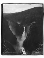 50. Rjukanfos, Telemarken - NB MS G4 0871.jpg