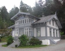 Roald Amundsens hjem i Oppegård 2012.jpg
