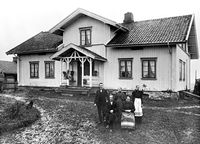 Familien i Sørgarden ca. 1900. Foto: Julius Myhrer