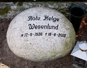 Gravminnet til Rolv Wesenlund. Foto: Stig Rune Pedersen