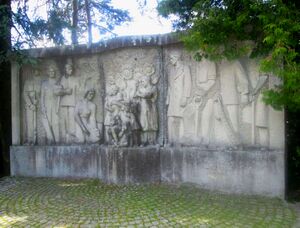 Romeriksmonumentet Lillestrøm 2013.jpg