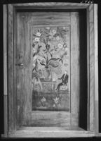 122. Rosemaling, Dør fra Øverlandmuseet, Rjukan - no-nb digifoto 20151201 00067 NB MIT FNR 05466A.jpg