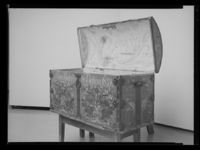 420. Rosemalt kiste. Historisk museum, Bergen - no-nb digifoto 20150218 00142 NB MIT FNR 17276.jpg