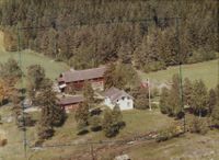 173. Rustand paa Fiskum - WF304.jpg