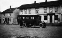 121. Rutebil Lillestrøm 1920.jpg