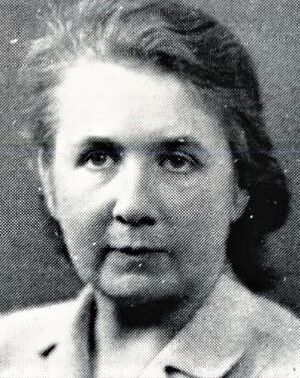 Ruth Rønneberg tannlege.jpg