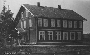 Sørum skole (Lillestrøm).jpg