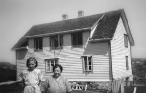 S033.167.1.CD 07 097.jpg