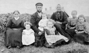 S066.168.4.CD 01 007.jpg