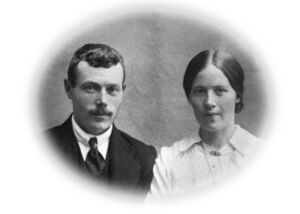 S088.168.294.CD 03 033.jpg