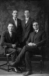Fire brør frå «Strengen» (17) som utvandra til USA. Frå venstre Alfred, Kasberg, Magnus og Rasmus.