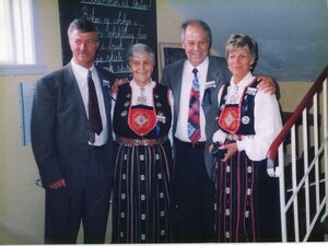 S136.168.50.1996.Frå venstreErling.Ingrid.Leif.Marie.JRF.img022.jpg