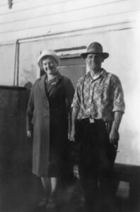 Mally og Olaf Gullaksen (20).