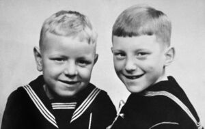 S358.169.66.CD 09 017.jpg