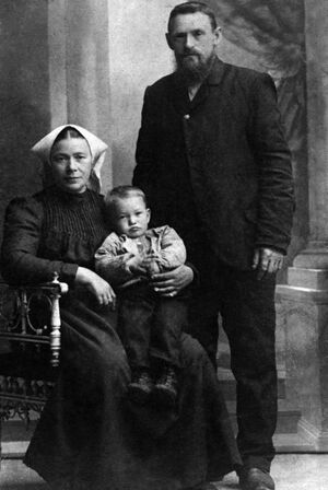 S377.169.5.CD 03 008.jpg