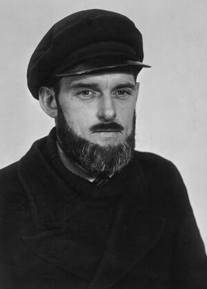 S379.169.78.CD 09 083.jpg