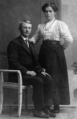 S499.172.24.CD 07 063.jpg