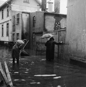 SB11254 Flommen 1950 g Torggata ved Christensen Moe.jpg